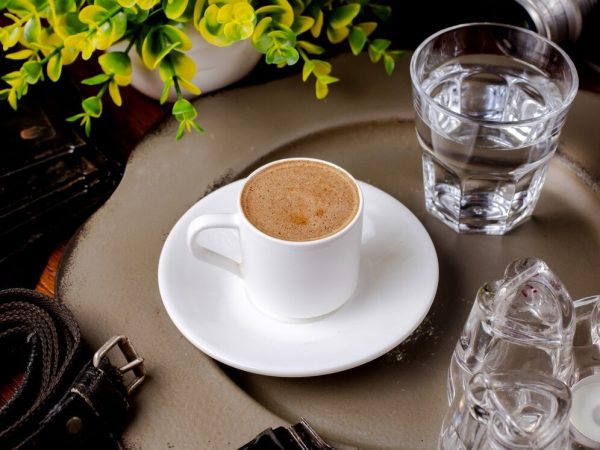 Opdag Fordelene ved Sage Vandfilter: En Essentiel Komponent til Sublim Kaffe